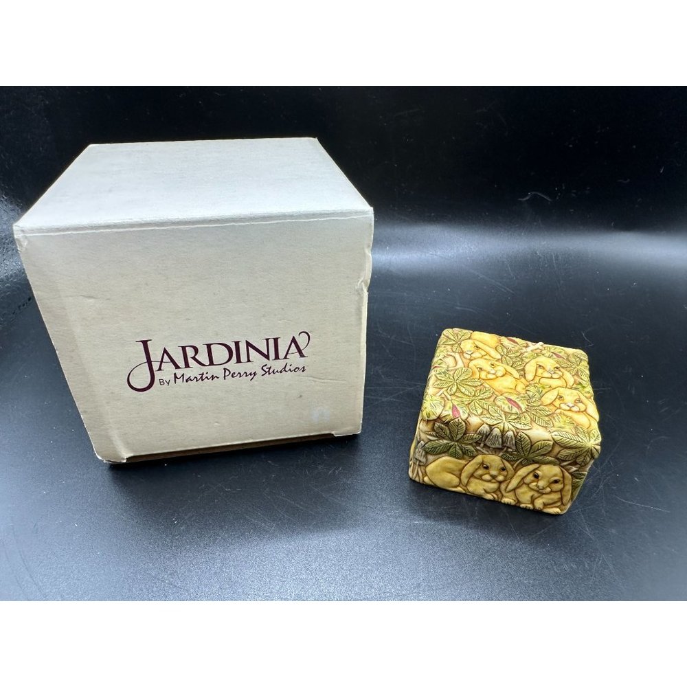 Vintage Jardinia Harmony Kingdom Hide And Seek Bunnies Lidded Square Trinket Box